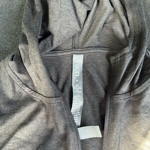 Vuori Performance Hoodie Half Zip Black M Medium New